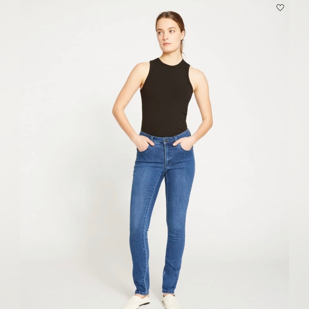 UNIVERSAL STANDARD Seine High Rise Skinny Jeans 27” Inch
True Blue SIZE 12